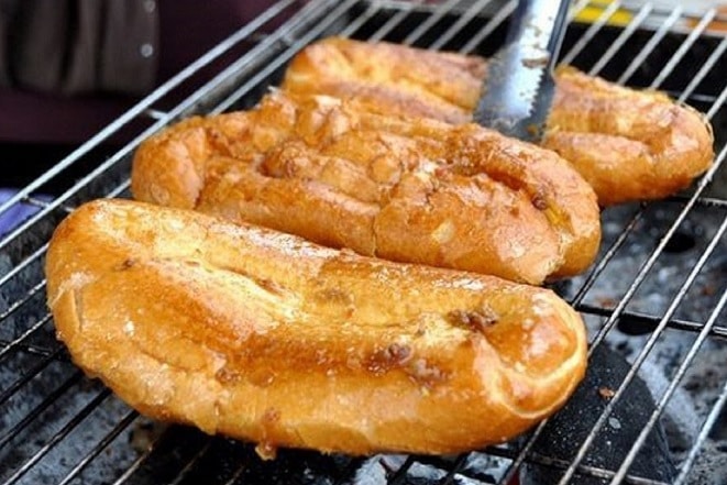 3 bánh mì nướng mật ong