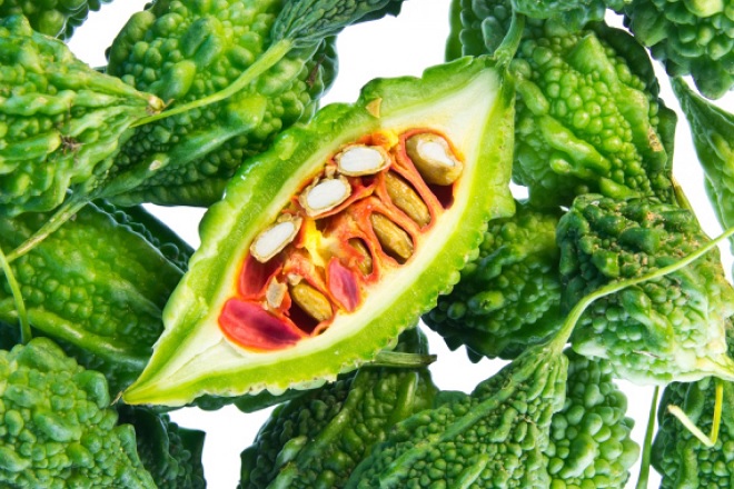bên trong ruột mướp đắng